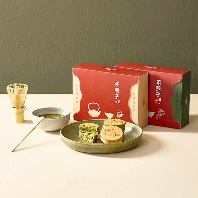 はちみつとバナナクリームがたっぷり 贅沢オオバコ・サンド（オリジナル / 抹茶）
