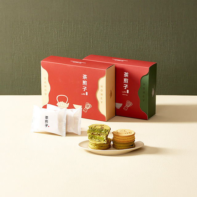 はちみつとバナナクリームがたっぷり 贅沢オオバコ・サンド（オリジナル / 抹茶）
